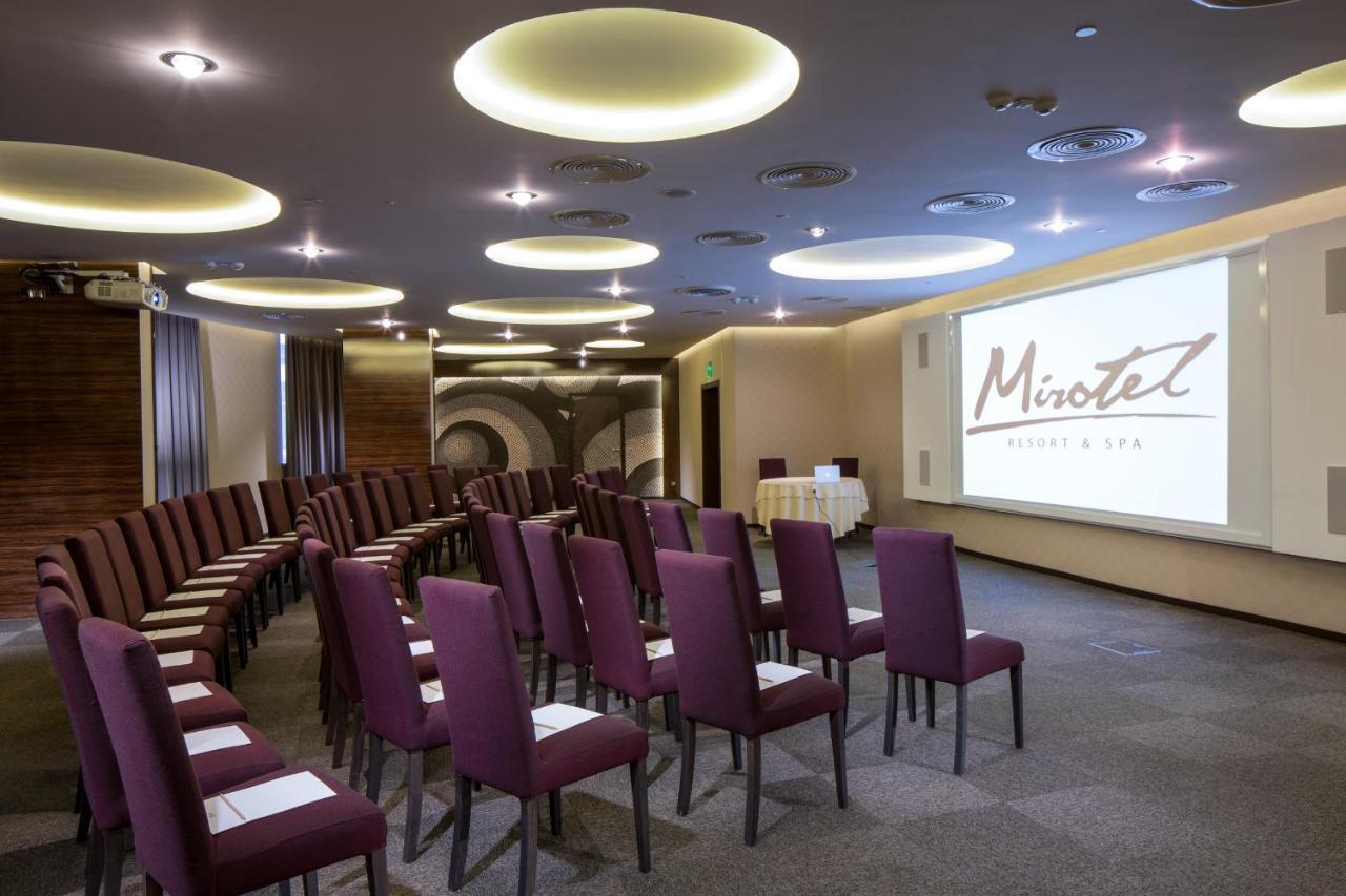 Mirotel Resort And Spa Трускавец Екстериор снимка Meeting room